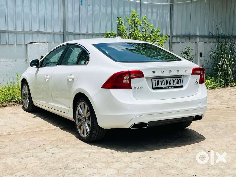 Volvo S60 D5 Inscription, 2015, Diesel