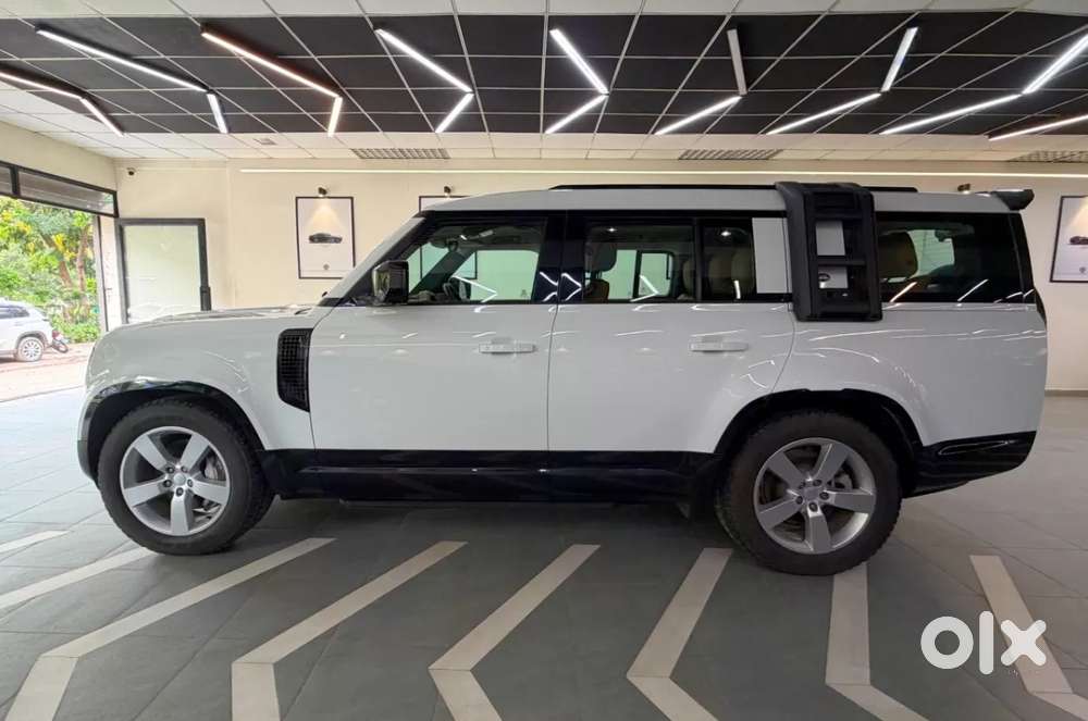 Land Rover Defender, 2023, Petrol