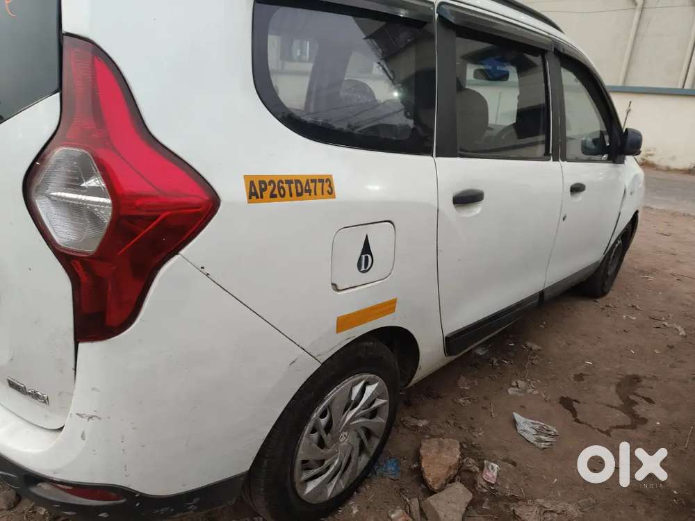 Renault Lodgy 2016 Diesel 230000 Km Driven