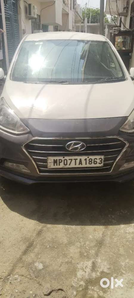 Hyundai Xcent 2018 August Cng & Petrol 75000 Km Dubal Chavi Avilable