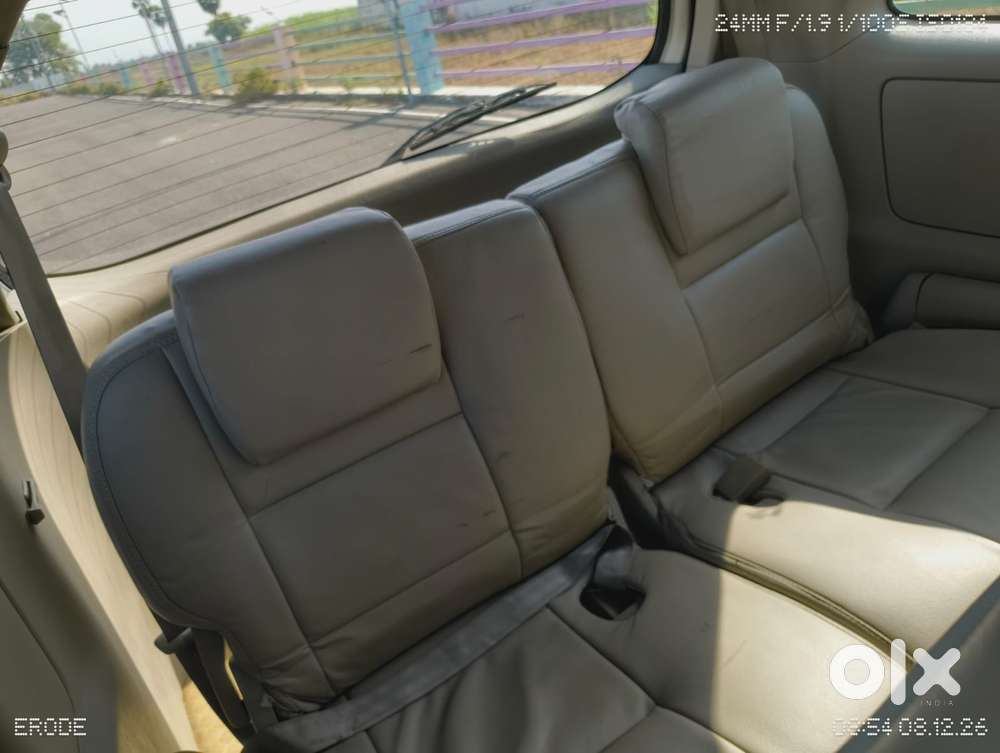 Toyota Innova 2.5 V 7 Str, 2010, Diesel