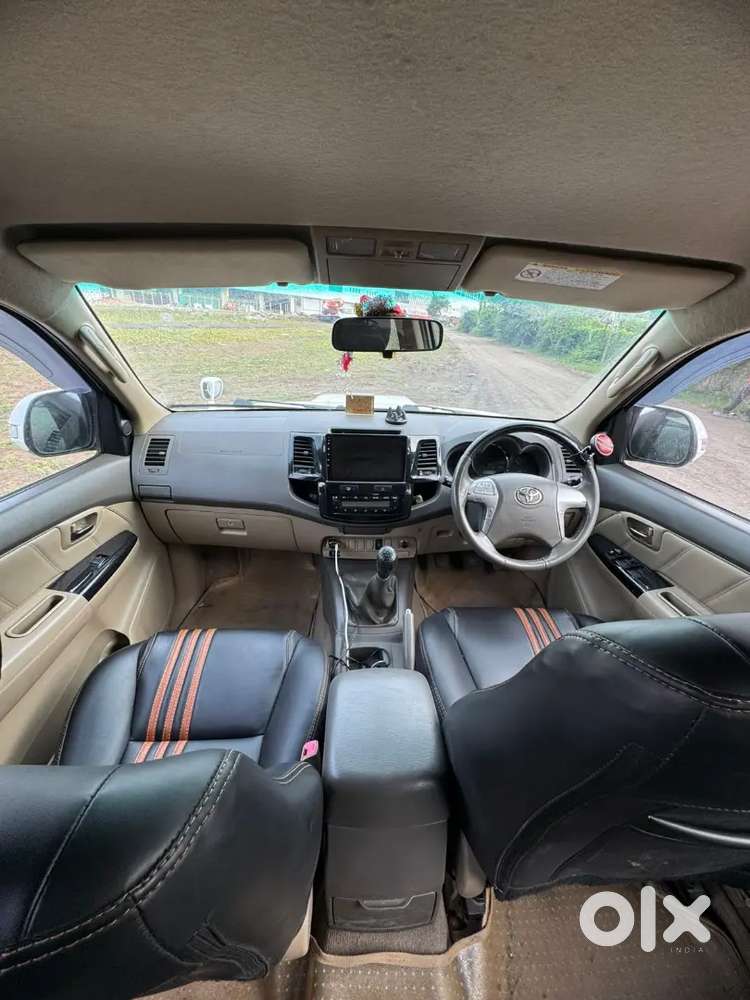 Toyota Fortuner 2012 Manual