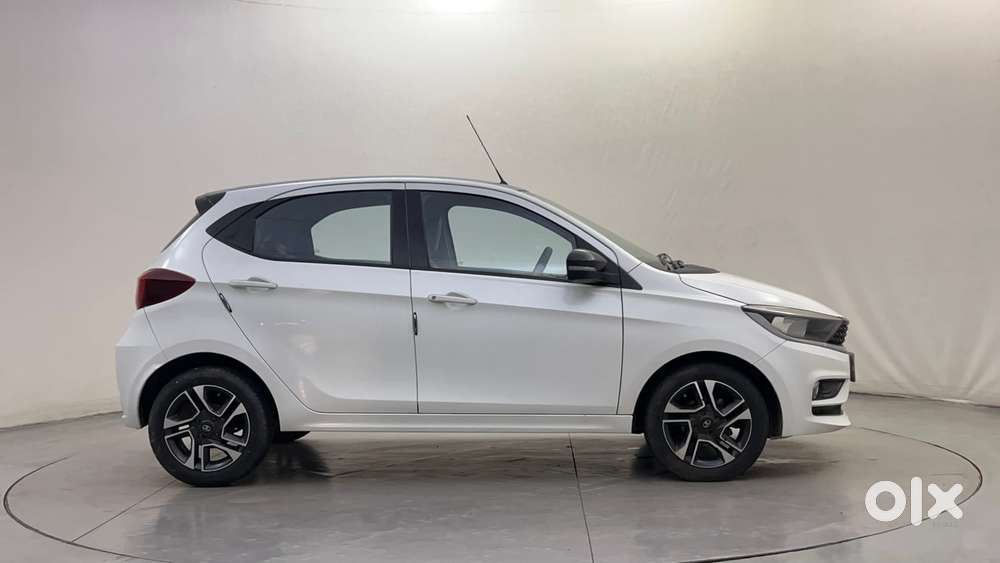 Tata Tiago Xza Plus Dual Tone, 2020, Petrol