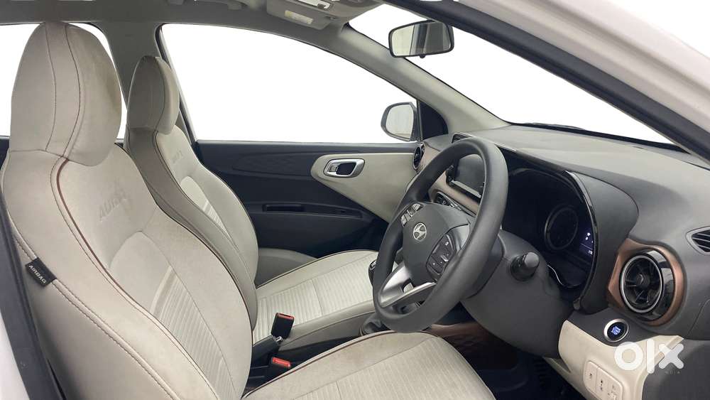 Hyundai Aura 1.2 Sx Cng, 2024, Cng & Hybrids