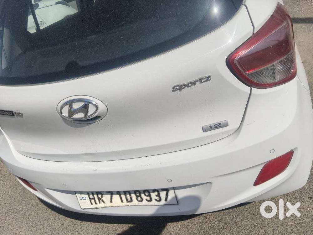 Hyundai Grand I10 Sportz Edition, 2015, Petrol