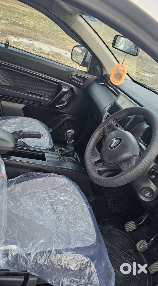 Renault Kiger Rxe, 2022, Petrol