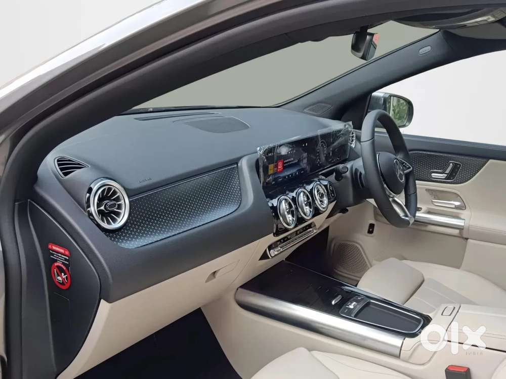 Mercedes-benz Gla 200, 2026, Petrol
