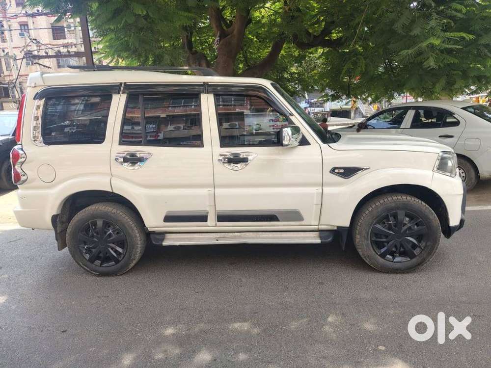 Mahindra Scorpio Classic 2.2 S Mt 7 Str, 2022, Diesel