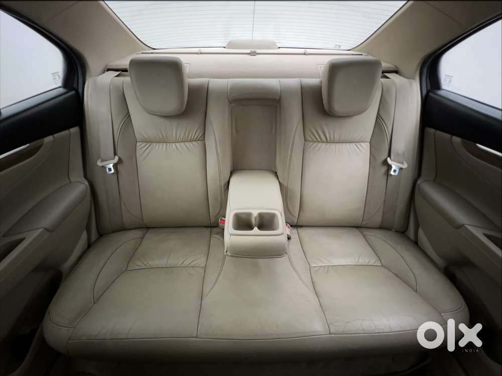 Maruti Suzuki Ciaz 1.5 Alpha Shvs Amt, 2018, Petrol