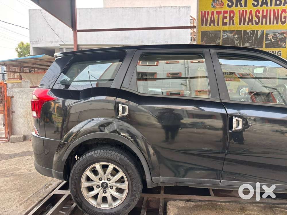 Mahindra Xuv500 2020 Diesel Manual Year