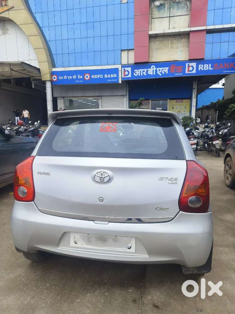 Toyota Etios Liva 2012