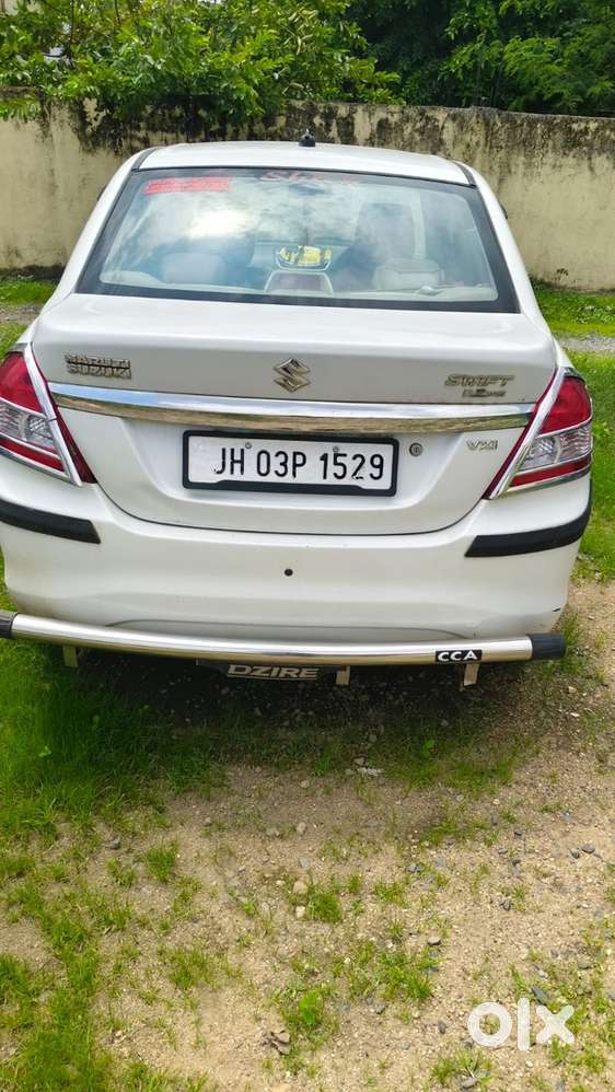 Maruti Suzuki Swift Dzire 2016 Petrol Well Maintained