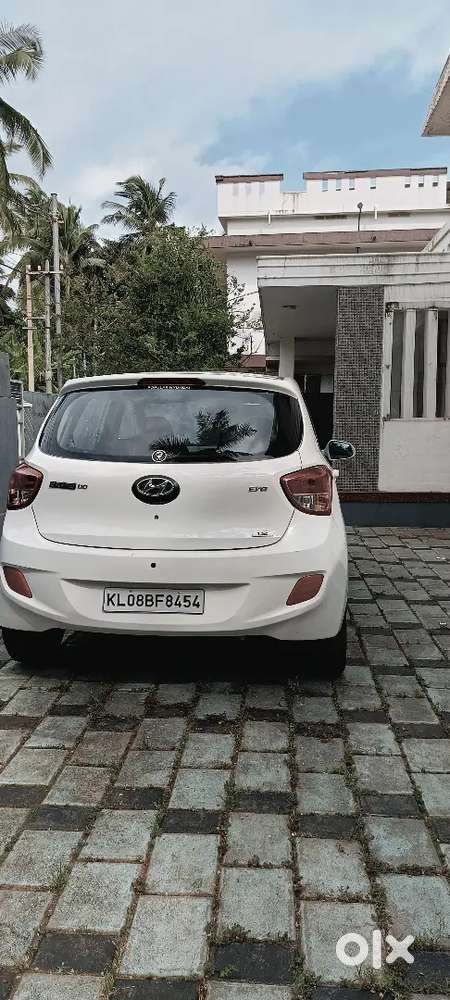 Hyundai Grand I10 Era 2016 Second Owner