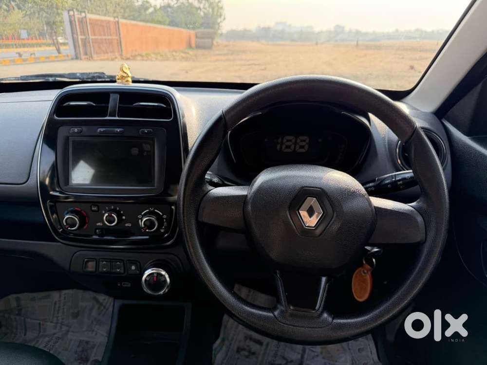 Renault Kwid 1.0 Rxt (o) Easy-r, 2019, Petrol