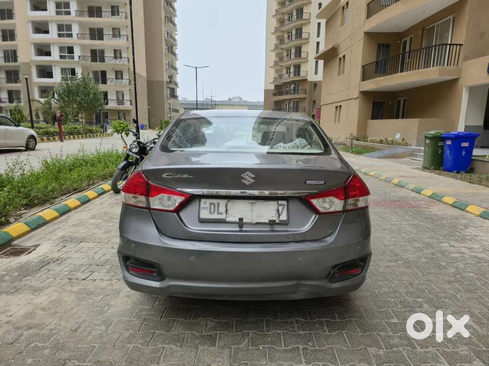 Maruti Suzuki Ciaz 2018 Petrol 75000 Km Driven Cng Fitted