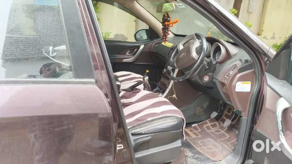 Mahindra Xuv500 2015 Variant