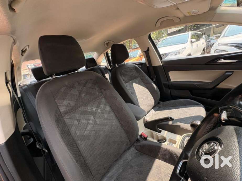 Skoda Slavia Ambition 1.0l Tsi Mt, 2022, Petrol