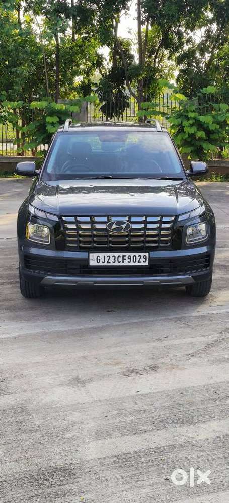 Hyundai Venue S 1.2 Petrol, 2024, Petrol
