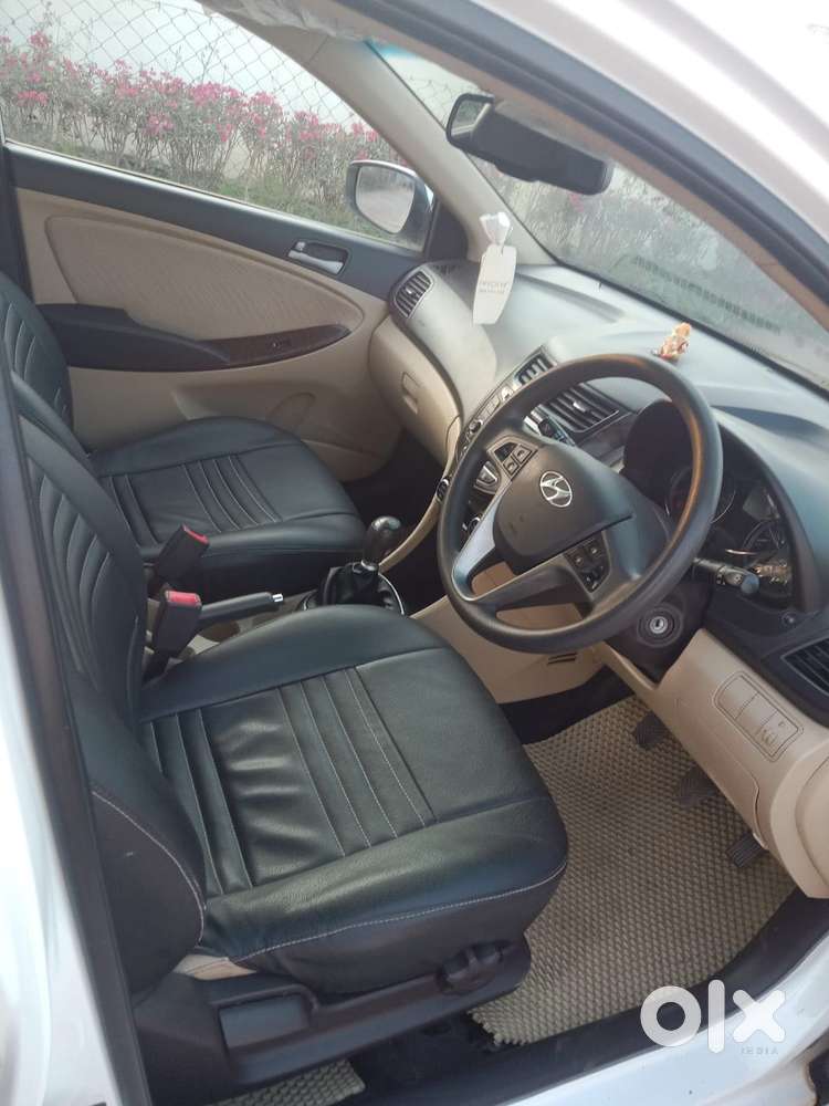 Hyundai Verna 1.6 Vtvt Sx, 2016, Petrol