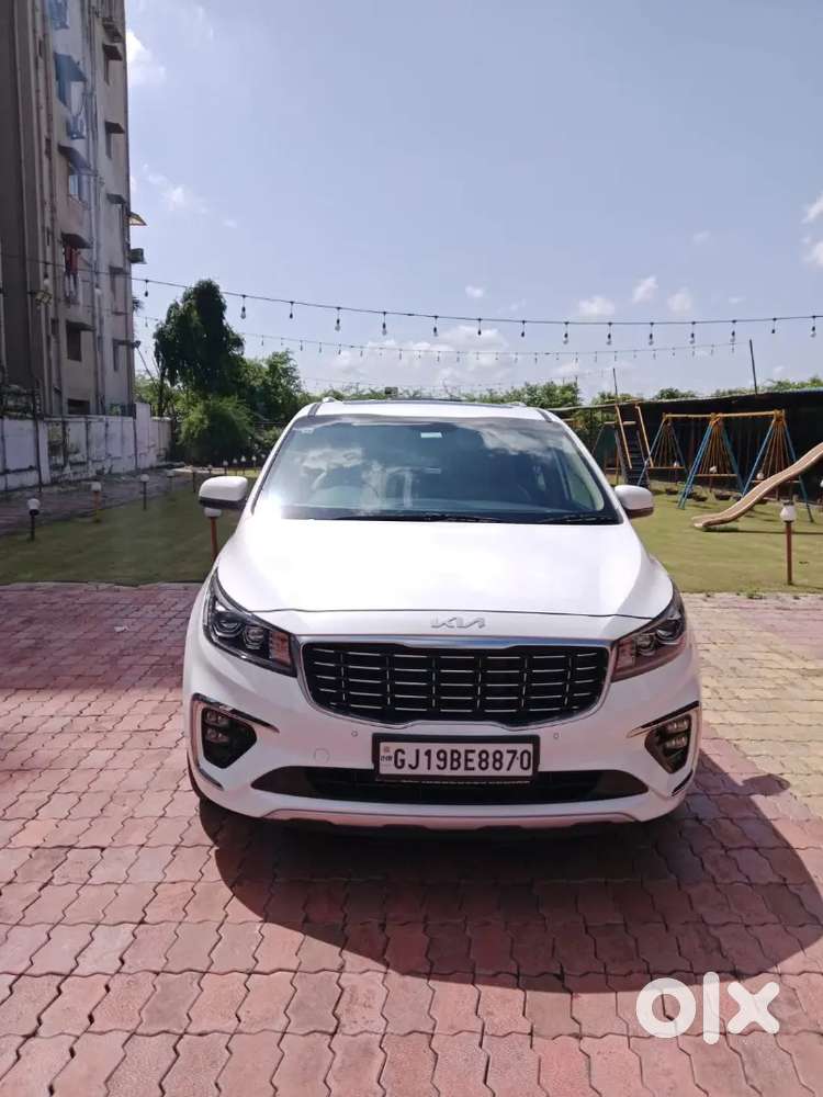 Kia Carnival Limousine 2023