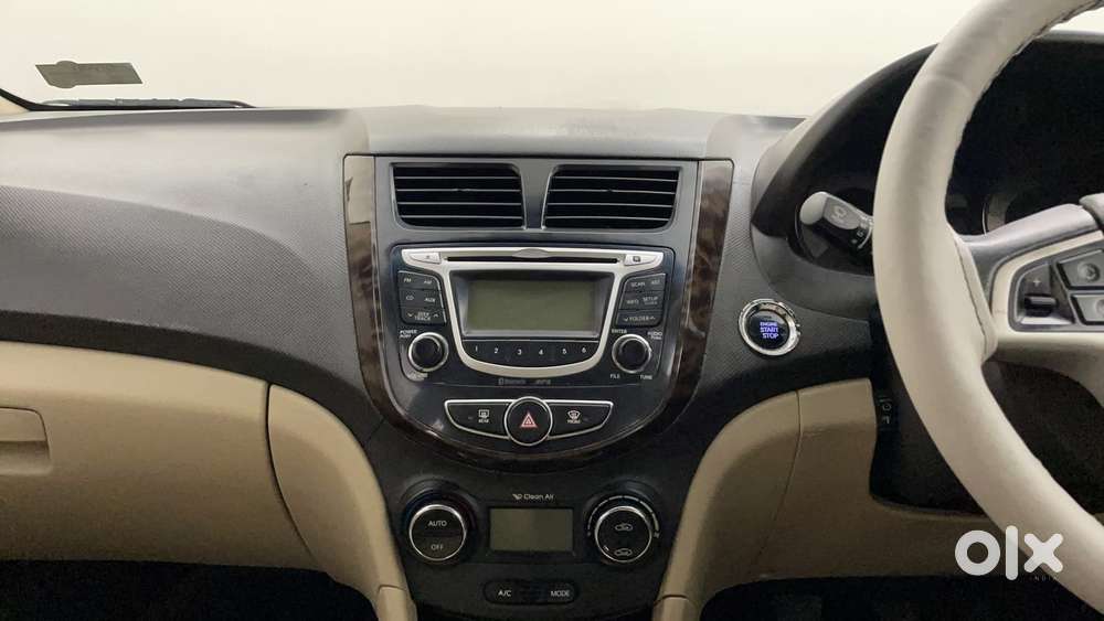 Hyundai Verna Fluidic 1.6 Vtvt Sx Opt, 2013, Petrol