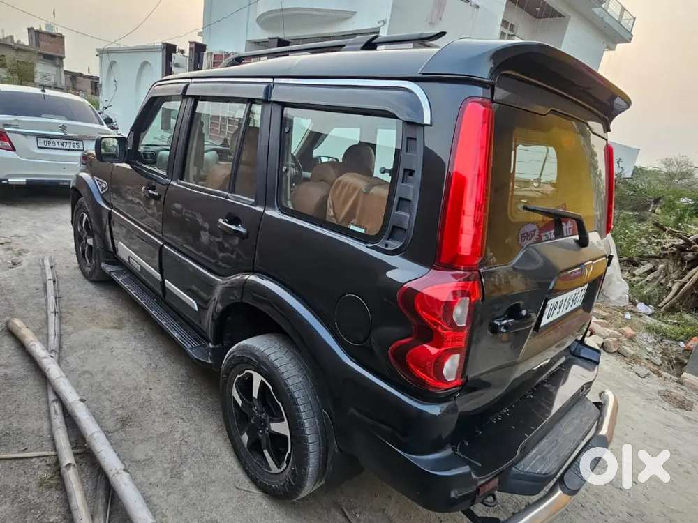 Mahindra Scorpio Classic 2023 Diesel Manual