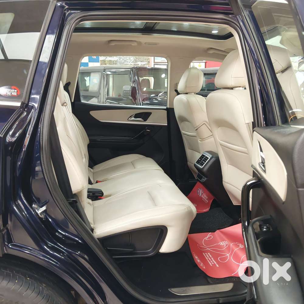 Mahindra Xuv700 2.2 Ax 7 Diesel Mt Luxury Pack Str, 2023, Diesel