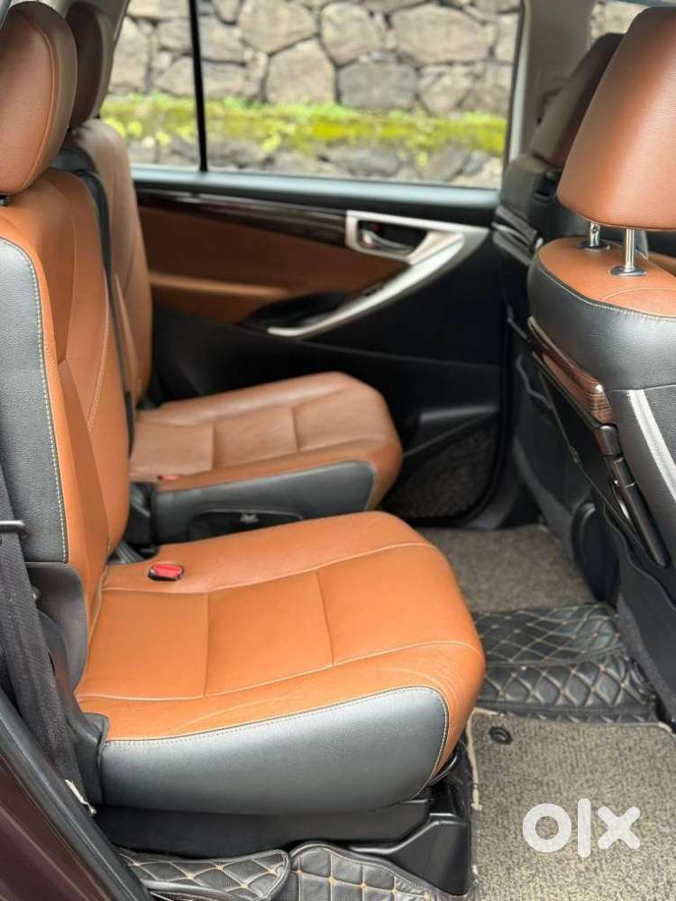 Toyota Innova Crysta 2.8z Automatic, 2018, Diesel