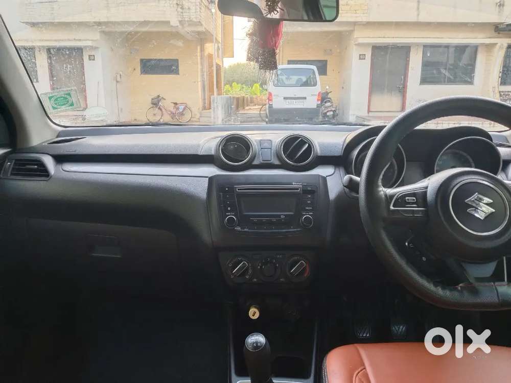 Maruti Suzuki Swift 2019 Petrol 72300 Km Driven
