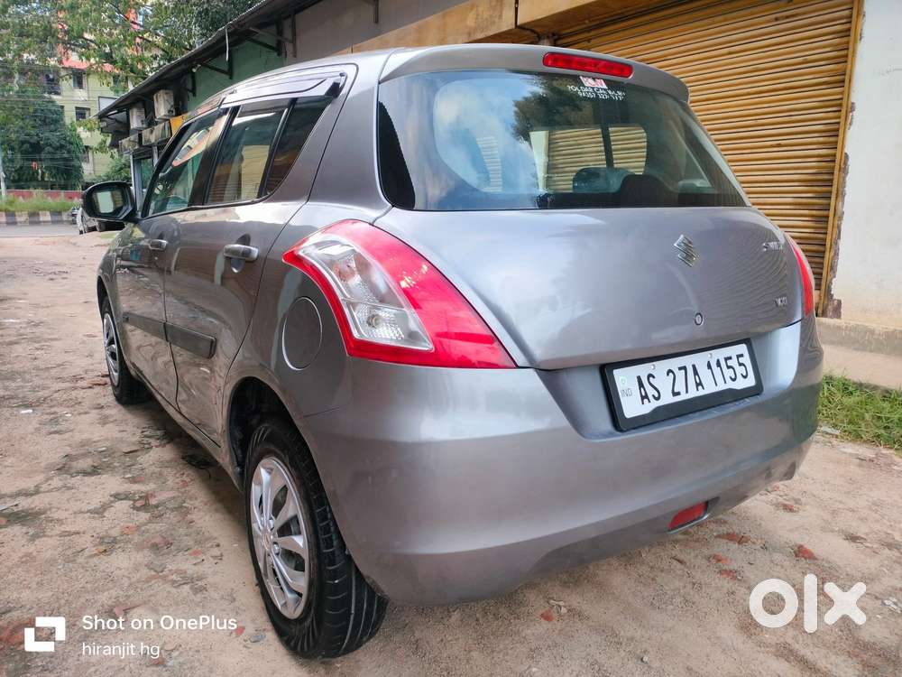 Maruti Suzuki Swift Dzire Vxi Optional, 2014, Petrol