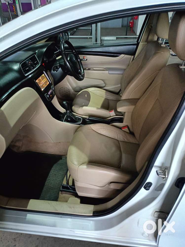 Maruti Suzuki Ciaz Alpha 1.5 At, 2017, Petrol
