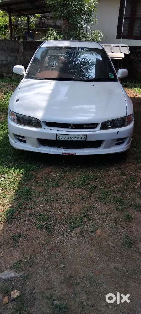 Mitsubishi  Lancer
