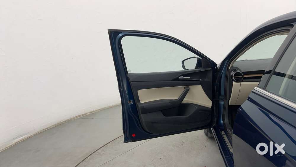 Skoda Slavia Style 1.0l Tsi Mt, 2024, Petrol