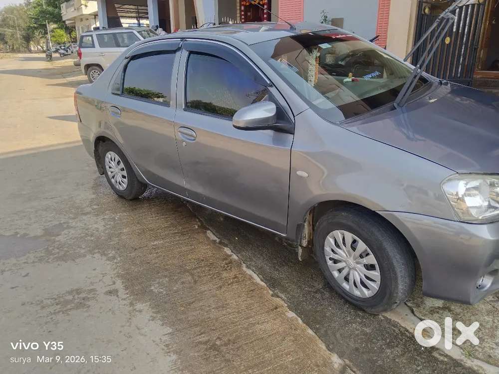 Toyota Etios 2016 Diesel 120000 Km Driven