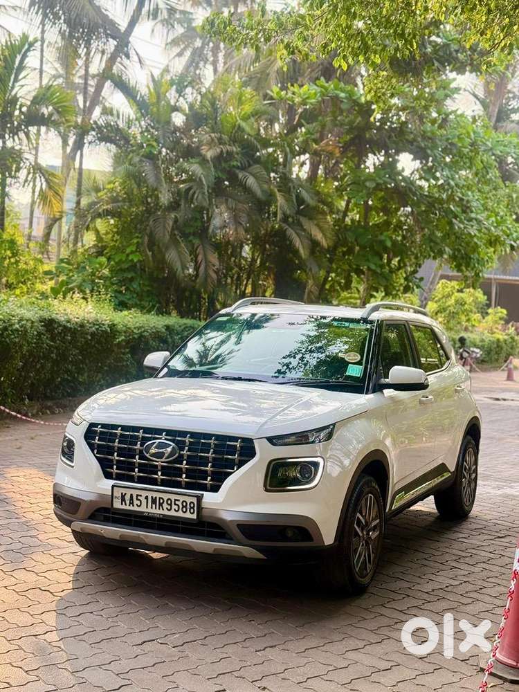 Hyundai Venue Sx 2022 Diesel Well Maintained