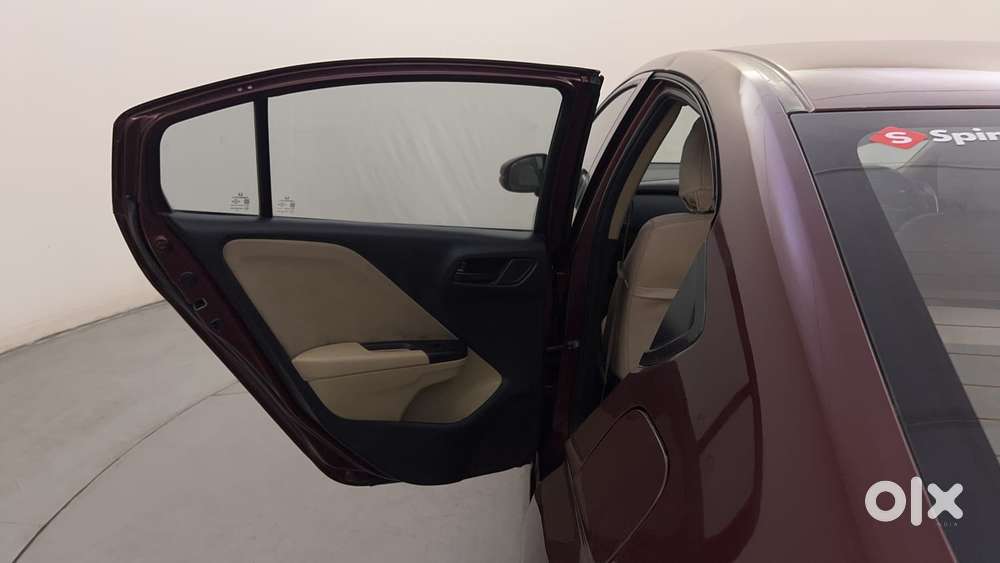 Honda City I-vtec Cvt Zx, 2015, Petrol