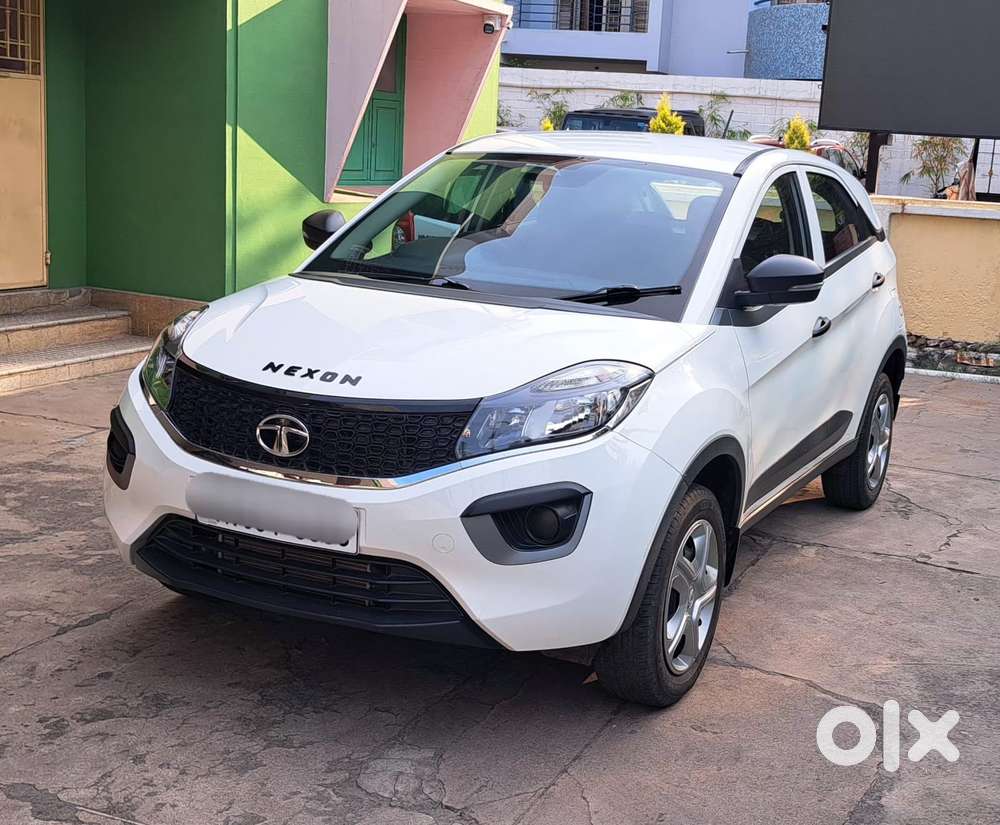 Tata Nexon 1.2 Revotron Xm, 2019, Petrol