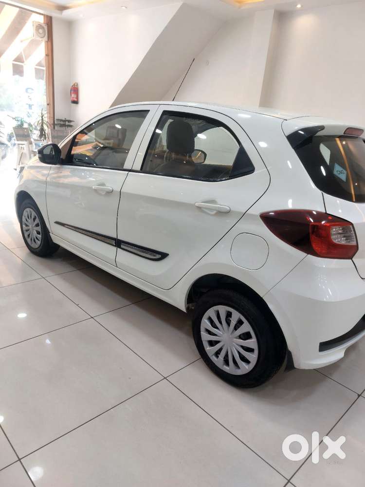 Tata Tiago 1.2 Revotron Xt Cng, 2022, Petrol
