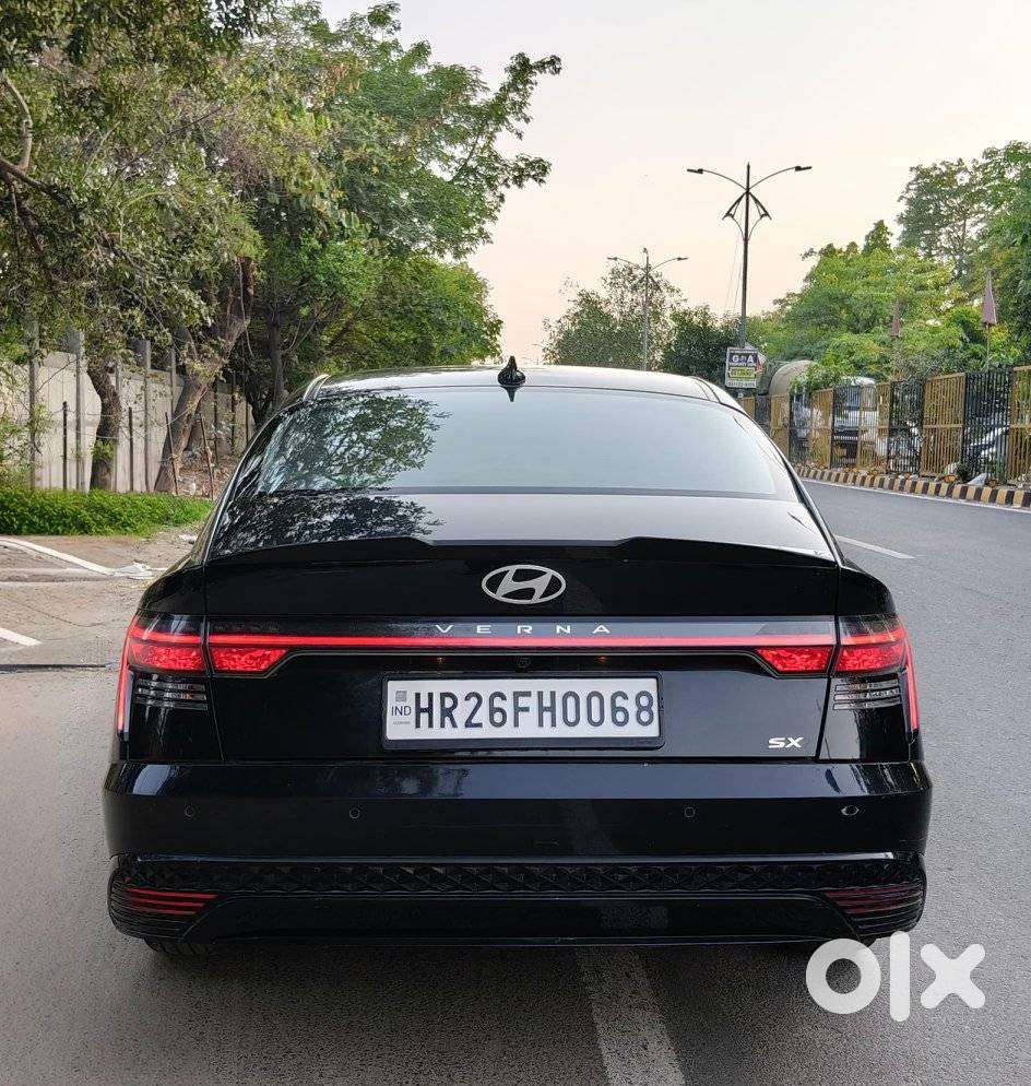 Hyundai Verna Sx 1.5 Petrol Ivt, 2024, Petrol