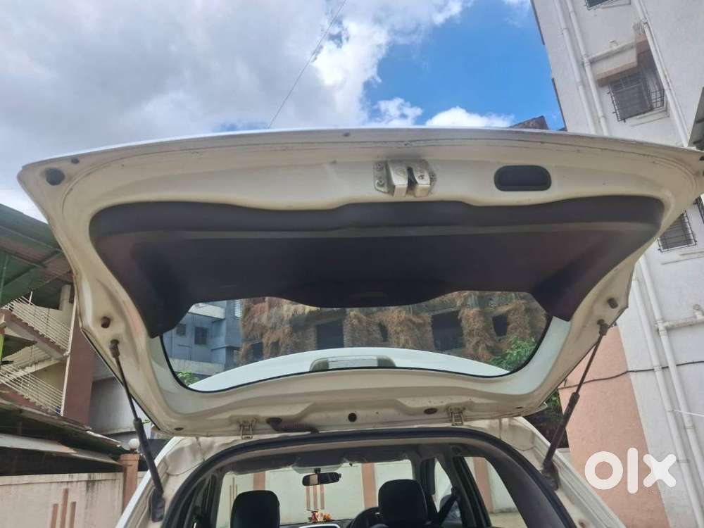 Well-maintained Vitara Brezza Lxi  Incredible 20+ Mileage