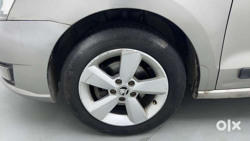 Skoda Rapid 1.6 Mpi At Ambition, 2017, Petrol