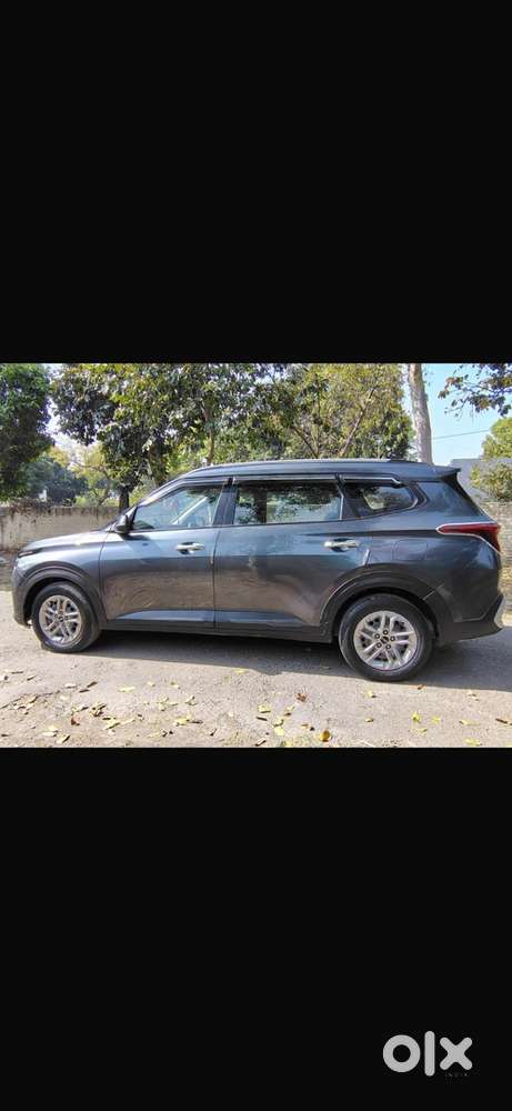 Kia Carens 2022 Diesel Well Maintained
