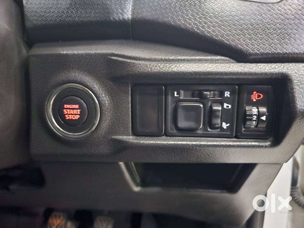 Maruti Suzuki Brezza 1.5 Zxi Plus Smart Hybrid, 2021, Petrol