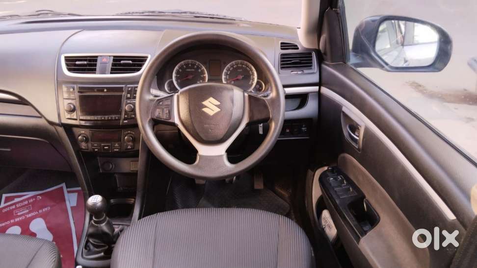 Maruti Suzuki Swift Vvt Zxi, 2012, Petrol