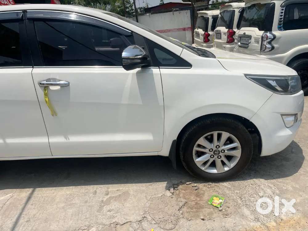 Toyota Innova Crysta 2018 Diesel Well Maintained