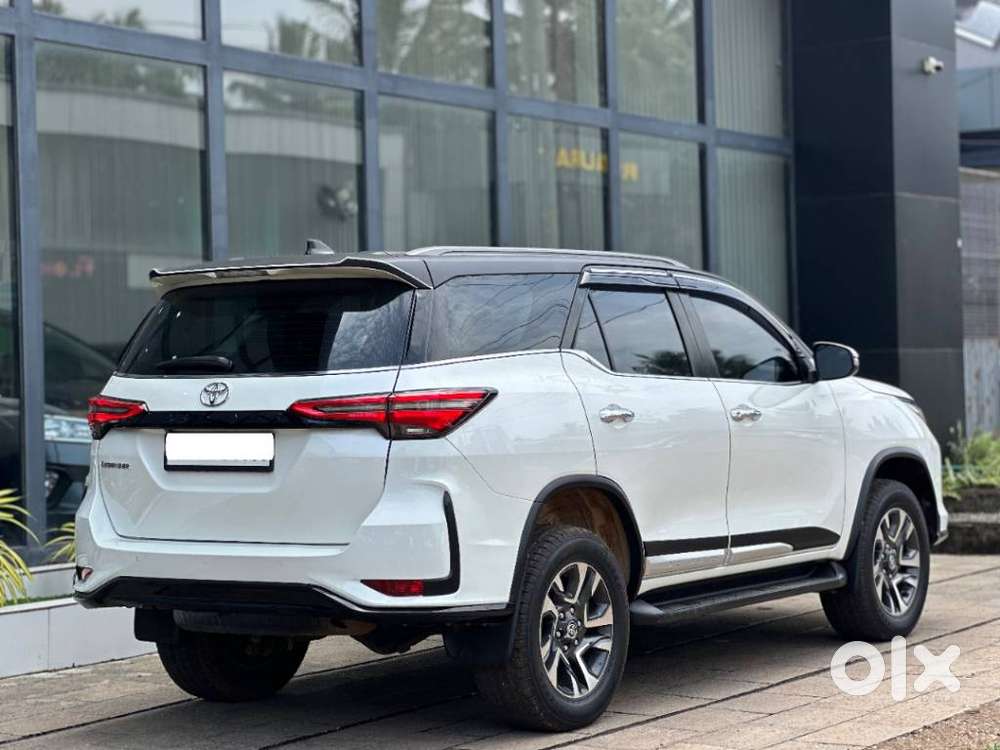 Toyota Fortuner Legender 4x2 At 2.8, 2022, Diesel