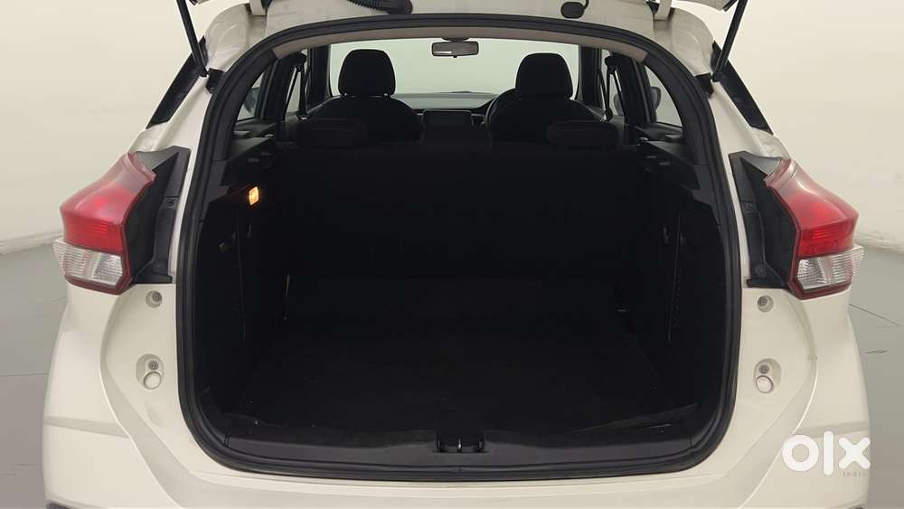 Nissan Kicks 1.3 Xv Premium Cvt Petrol, 2022, Petrol