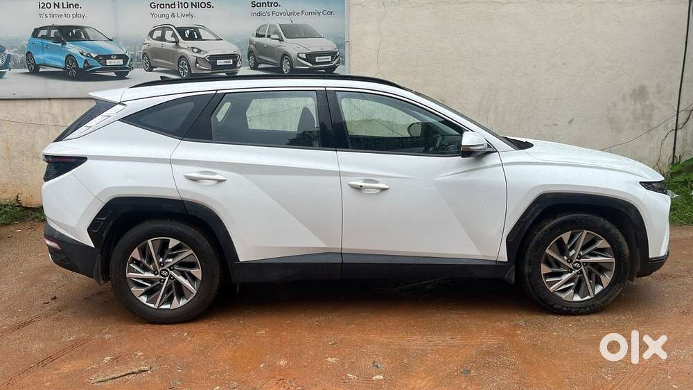 Hyundai Tucson 2.0 Signature Petrol At, 2022, Petrol