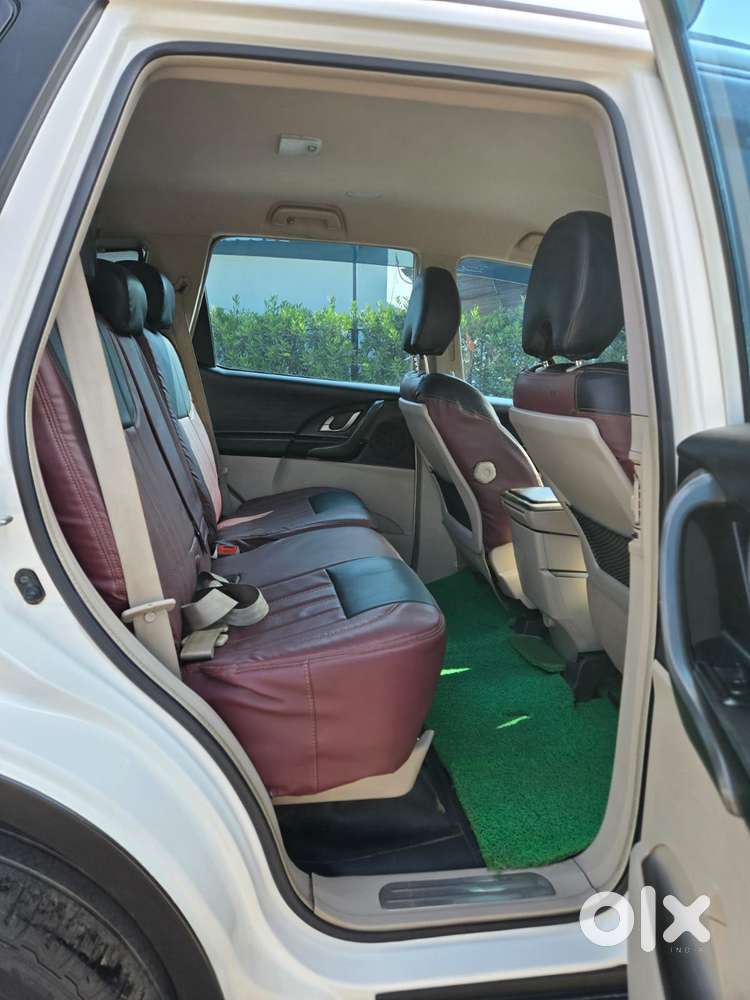 Mahindra Xuv500 W6 2wd, 2018, Diesel