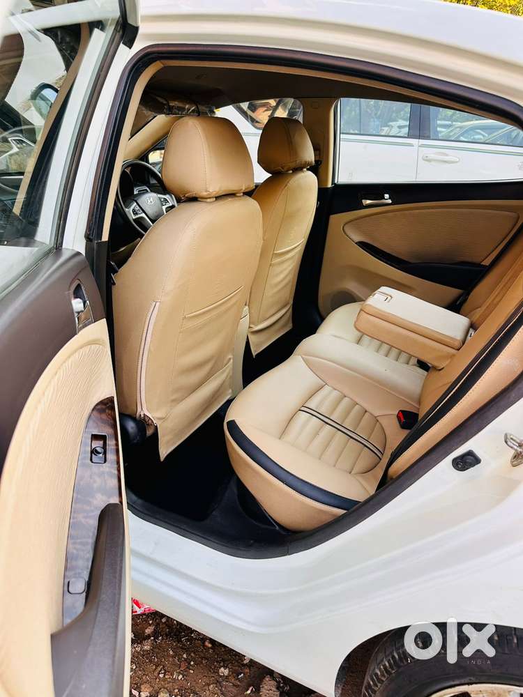 Hyundai Verna Vtvt 1.6 Sx, 2012, Petrol